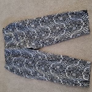 Damask Print Capri Pants Size 12